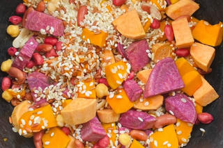 Nồi cháo Hạnh phúc 