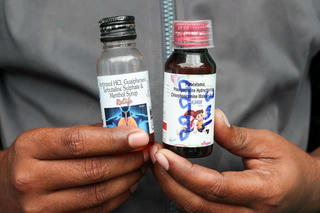 WHO cảnh báo 3 loại siro nhiễm độc ở Ấn Độ