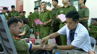 Công an tỉnh Hưng Yên hiến gần 500 đơn vị máu tại Ngày hội hiến máu tình nguyện