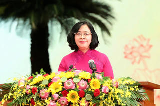 Bà Bùi Thị Minh Hoài tiếp tục giữ chức Bí thư Thành ủy Hà Nội khóa XVIII
