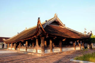 Giữ hồn làng qua những mái đình cổ