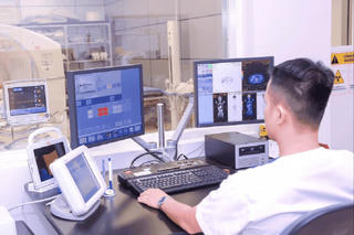 Khi khoa học công nghệ và chuyển đổi số là trụ cột nâng cao sức khỏe Nhân dân