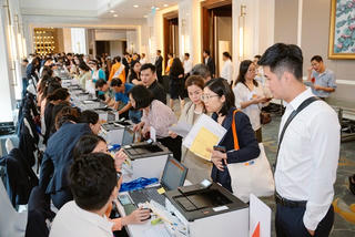 SHB - Nơi hơn 100.000 cổ đông đặt niềm tin, đồng hành cùng phát triển, bứt phá trong kỷ nguyên mới