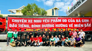 Gửi gắm tình cảm trong 50 tấn hàng từ TP Hồ Chí Minh hỗ trợ Tuyên Quang