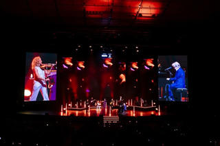 Secret Garden mang tới niềm hy vọng, giấc mơ qua những tuyệt phẩm của mình