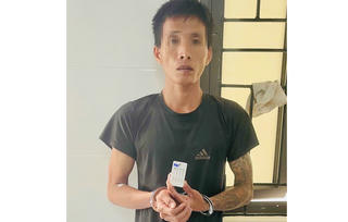 Tạm giữ cha dượng bạo hành khiến bé gái học lớp 5 phải nhập viện