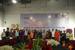 Thơ Việt trong kỷ nguyên số vẫn cần sự rung động của con người