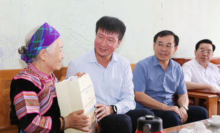 Lan tỏa phong trào “Đền ơn đáp nghĩa” - Nâng cao đời sống người có công ở Lào Cai