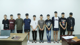 Điểm tin Pháp luật 22/10: Tạm giữ 20 thanh thiếu niên cầm hung khí, lái xe mô tô tại vòng xuyến ngã 6 Kinh Bắc