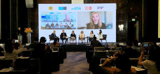 Hội thảo quốc tế và Triển lãm về bạo lực trực tuyến với phụ nữ và trẻ em trước thềm Lễ Mở ký Công ước Hà Nội