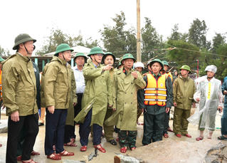 Huế : Sẵn sàng các phương án cao nhất để ứng phó với bão, mưa lũ