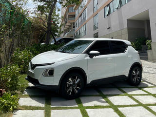 VinFast VF 5 - 'Xe quốc dân' thế hệ mới trên thị trường ô tô Việt Nam