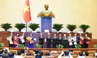 Quốc hội bầu, phê chuẩn nhiều chức danh lãnh đạo cấp cao