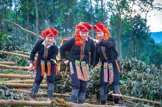 Lào Cai đẩy mạnh phát triển kinh tế - xã hội vùng đồng bào dân tộc thiểu số và miền núi