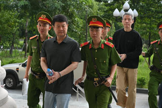 Cựu Phó Chủ tịch Phú Thọ bị xét xử trong vụ đánh bạc hơn 2.576 tỷ 