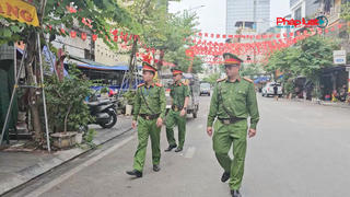 Phường Hồng Hà tăng cường kiểm tra, xử lý vi phạm trật tự đô thị