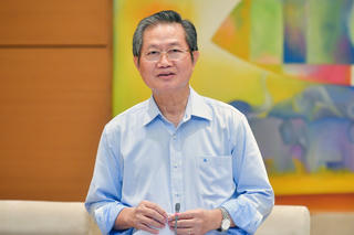 GS.TS Lê Minh Tâm: "Hệ thống pháp luật luôn phát triển, biến đổi không ngừng"