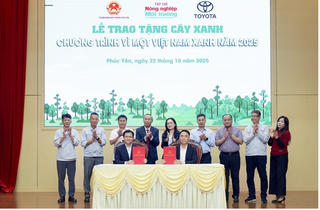 Toyota Việt Nam tiếp tục triển khai Chương trình “Vì một Việt Nam xanh” năm 2025 tại tỉnh Phú Thọ