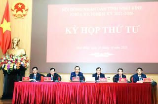 Kỳ họp thứ tư HĐND tỉnh Ninh Bình khóa XV, thông qua 14 Nghị quyết
