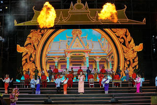 Cần Thơ long trọng khai mạc lễ hội Oóc Om Bóc năm 2025