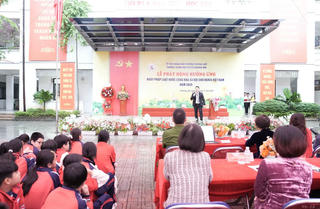 Nhiều hoạt động thiết thực hưởng ứng Ngày Pháp luật Việt Nam