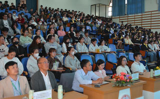 Hơn 400 sinh viên Trường Đại học Đà Lạt được trang bị kiến thức blockchain