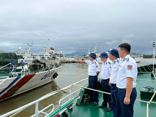 Bộ Tư lệnh Vùng Cảnh sát biển 2 tổng lực ứng phó bão số 13