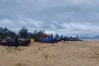 Đến sáng 5/11, toàn tỉnh Quảng Trị vẫn còn hơn 10.900 hộ bị ngập