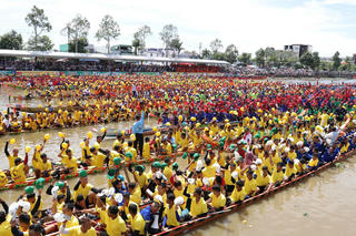 Sôi nổi giải đua ghe Ngo TP Cần Thơ năm 2025