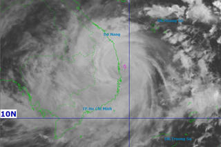 Bão số 13 áp sát ven biển các tỉnh Đắk Lắk – Gia Lai