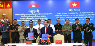 An Giang và Takeo (Campuchia) thắt chặt hợp tác, xây dựng biên giới hòa bình, phát triển