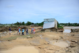 Công an đang điều tra tổng thể vụ vỡ hồ chứa nước trên núi ở Lâm Đồng