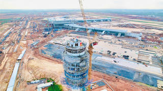 Cảng hàng không lớn nhất Việt Nam sắp khánh thành