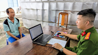 Bắt giữ đối tượng hiếp dâm 2 bé gái cùng xóm