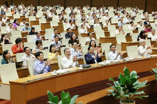 Quốc hội với trọng trách kiến tạo "đường ray pháp lý" cho kỷ nguyên thịnh vượng – Bài 2: Tinh thần "nói thẳng để sửa thẳng"