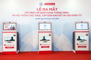 Agribank đồng hành cùng TP Hà Nội trong chuyển đổi số, tài trợ Kiosk thông minh - bước tiến mới trong cải cách hành chính