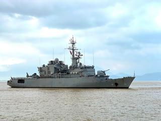 Tàu tuần dương Prairial thăm Đà Nẵng, tăng cường hợp tác hải quân Việt - Pháp