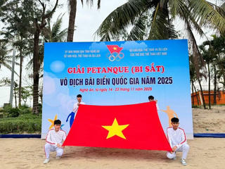 Khai mạc Giải Bi sắt Vô địch Bãi biển Quốc gia năm 2025 tại Cửa Lò