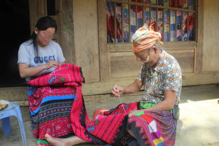 Nỗi lo buôn người ở vùng cao Thanh Hóa: Hơn 70 phụ nữ Mông mất tích, nhiều người bị lừa bán sang Trung Quốc