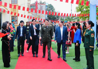 Đại tướng Lương Tam Quang tham dự Ngày hội Đại đoàn kết toàn dân tộc xã Vân Nham, Lạng Sơn