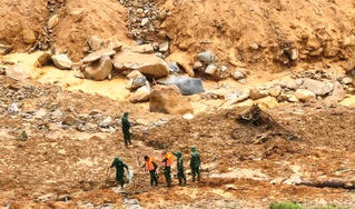 Sạt lở kinh hoàng ở Đà Nẵng: Sau tiếng nổ lớn, đất đá đổ sập dữ dội tại điểm cũ