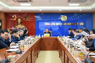 Tổng LĐLĐ Việt Nam thảo luận công tác chuẩn bị Đại hội XIV Công đoàn, dự kiến diễn ra tháng 6/2026