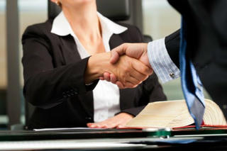 Buộc thực hiện đúng hợp đồng được pháp luật quy định như thế nào?
