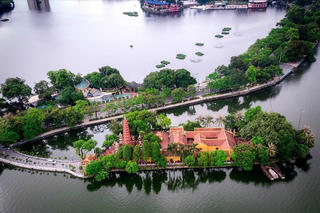 Có một Tây Hồ làm nao lòng tao nhân mặc khách