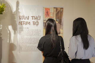 Giới trẻ TP HCM trải nghiệm “Tập sự thờ cúng”