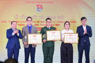 Bản lĩnh “sức đề kháng số” của thanh niên thời đại AI