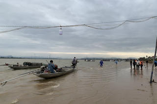 Tìm thấy người đàn ông mất tích sau vụ lật thuyền trên sông Gianh