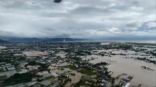 Mưa vừa, mưa to tiếp diễn, Đắk Lắk - Khánh Hòa vẫn ngập lụt