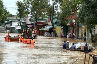 Hỗ trợ 1.100 tỷ đồng cho 4 tỉnh khắc phục thiệt hại do mưa lũ