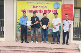 Thanh niên Bắc Ninh hăng hái viết đơn nhập ngũ, vượt xa chỉ tiêu các năm trước